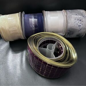 Five New Assorted Decorative Ribbons in Purple and Cream Silver Red w/wire.🎄👀💕